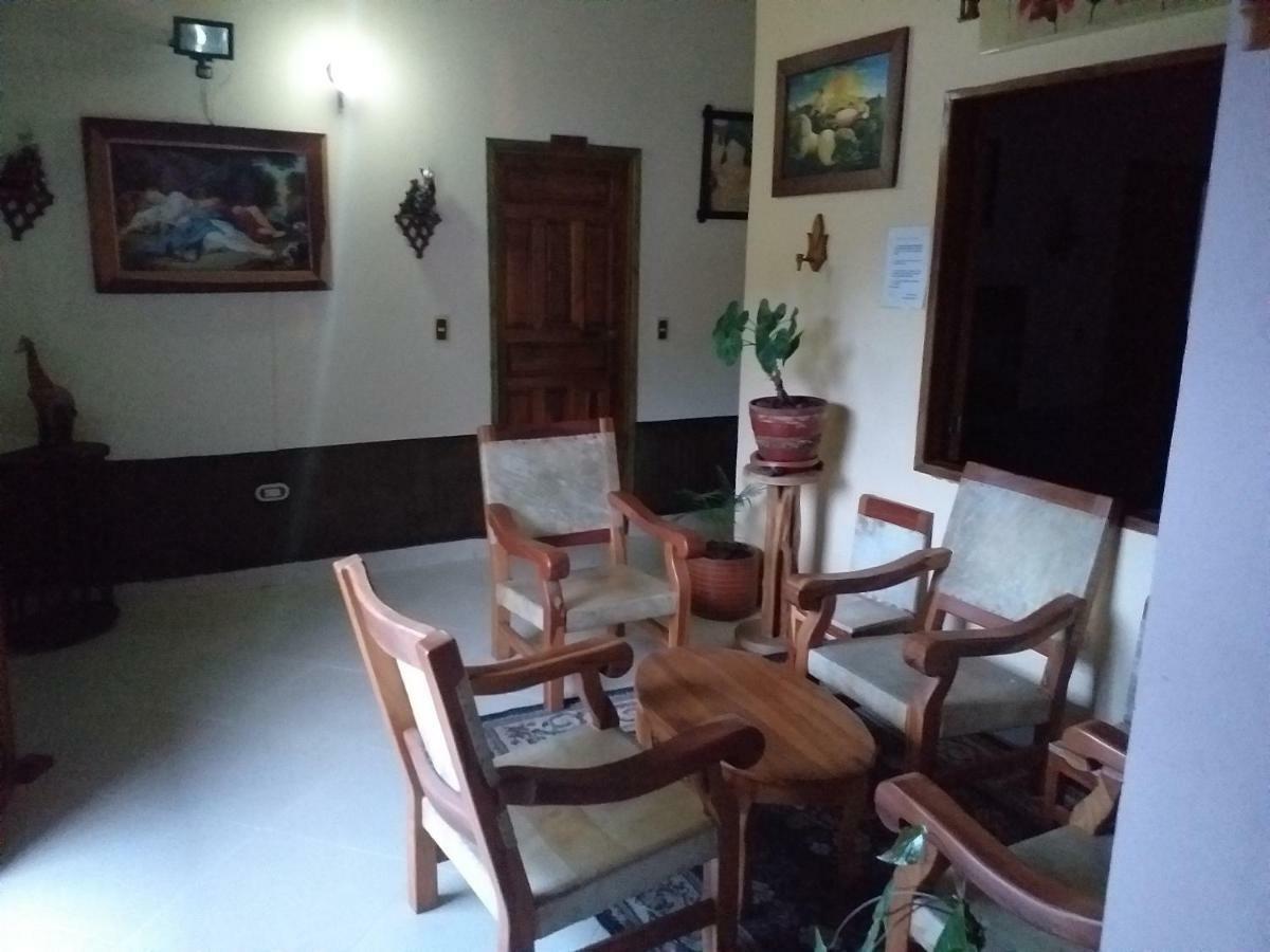 Hotel Atenas Jerico מראה חיצוני תמונה
